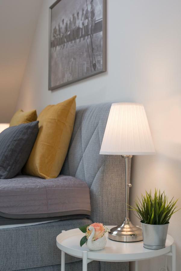 Maisonette Apartment Am Bahnhof - Adults Only Innsbruck Exterior foto